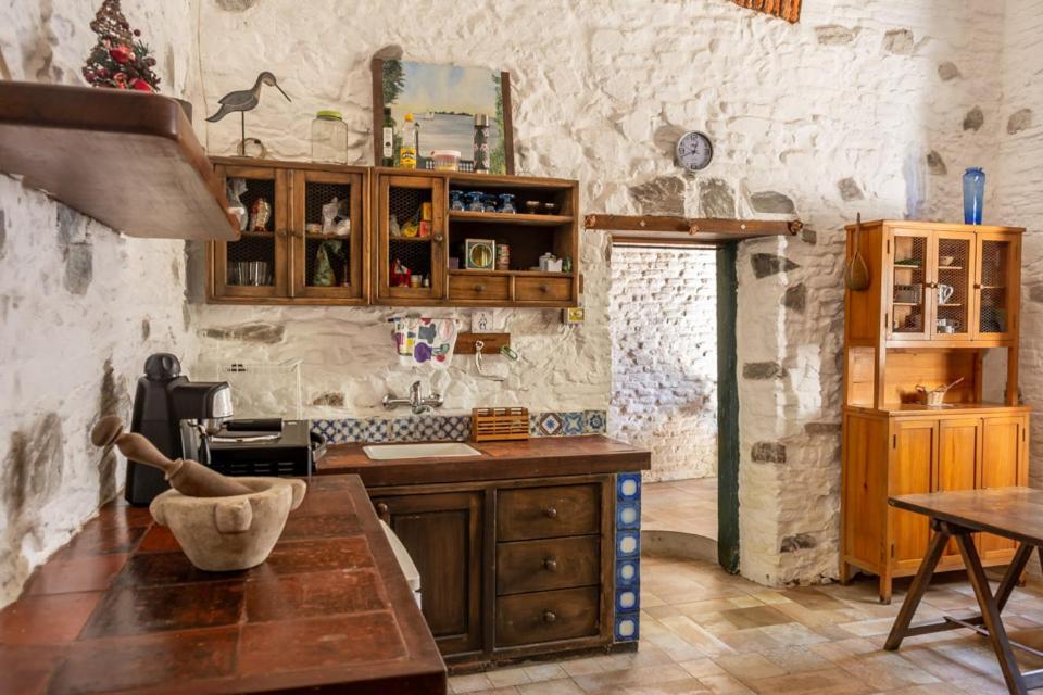 Casa Francis - Apartamentos Colonia del Sacramento Bagian luar foto