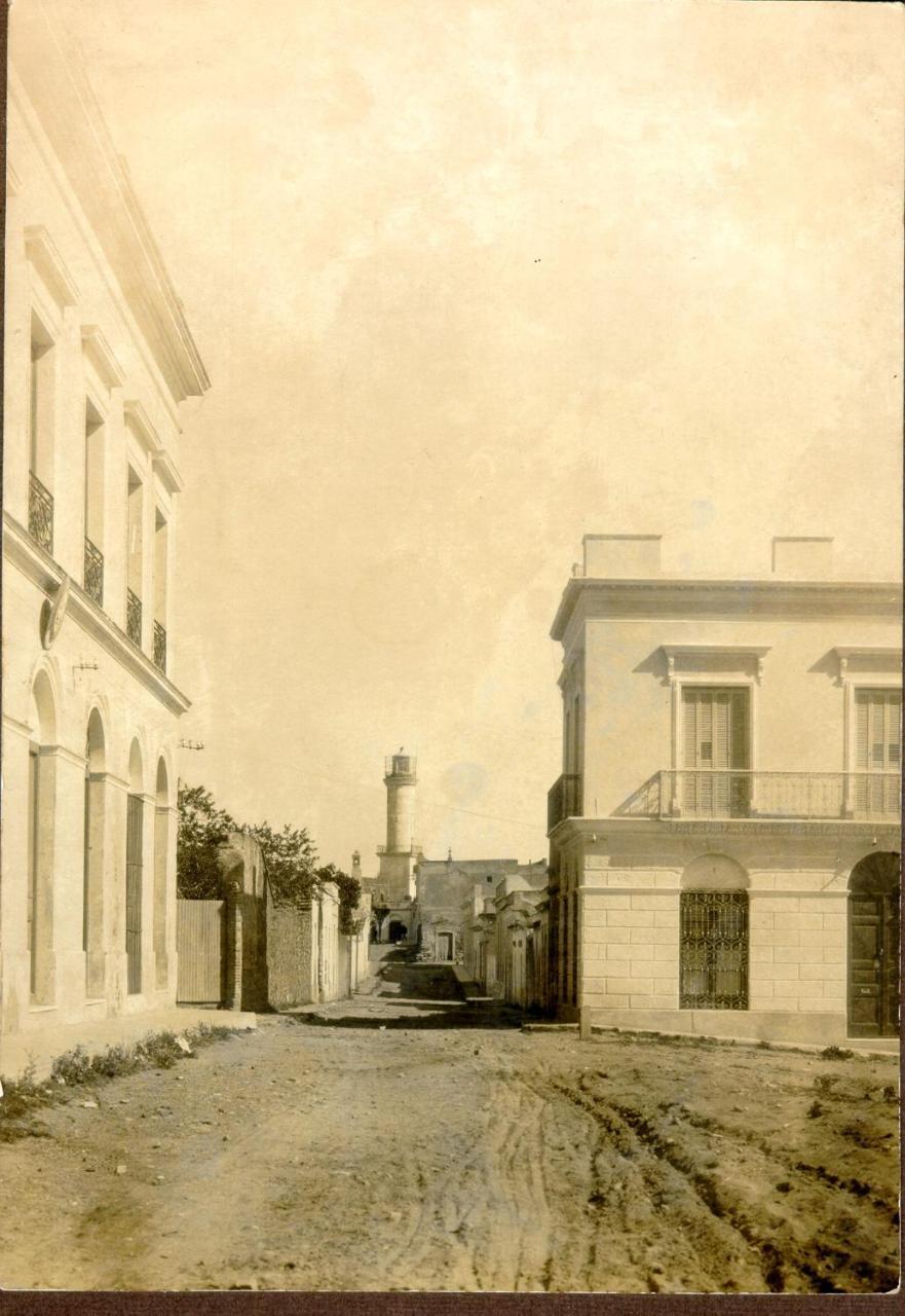 Casa Francis - Apartamentos Colonia del Sacramento Bagian luar foto